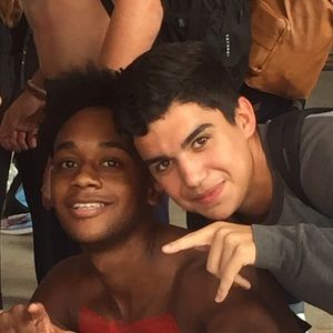 Meet your Posher, Javier