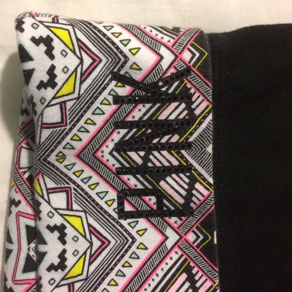 VS yoga pants - Picture 3 of 3