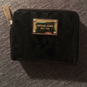 Michael kors wallet