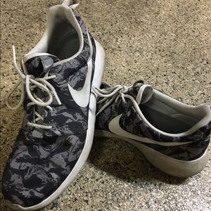 Nike Roshe Run Mens