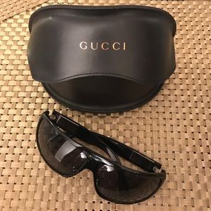 Gucci black sunglasses