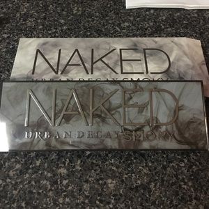 Urban-decay Naked Smoky
