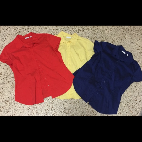 💥💥SOLD SOLD💥💥Lot of 3 NY&Co button down shirts
