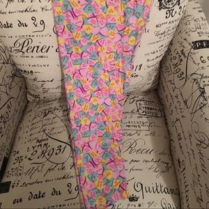 Tall & Curvy Lula Roe leggings