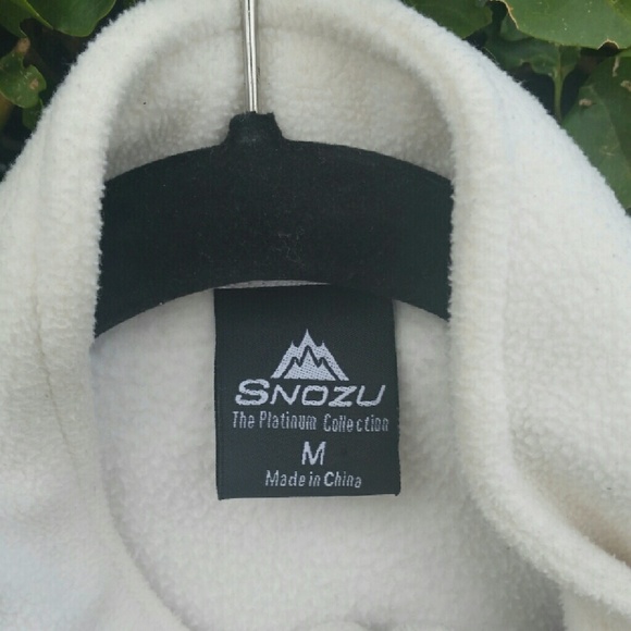Snozu white jacket - Picture 3 of 3