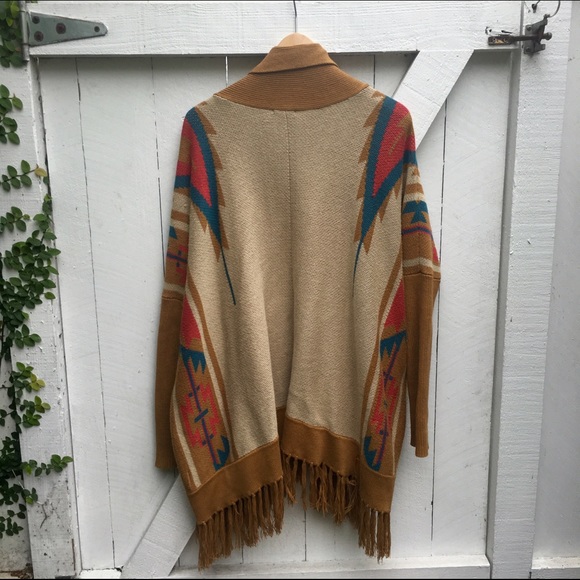 Indian knit poncho cardigan - Picture 2 of 2