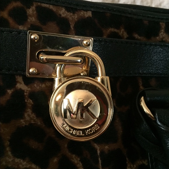 BUY ME!!!!!! 😍😍😍😍 - Picture 2 of 4