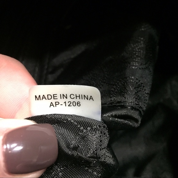 BUY ME!!!!!! 😍😍😍😍 - Picture 4 of 4