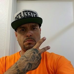 Meet your Posher, Rene