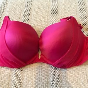 Victoria Secrets Padded Demi Bra