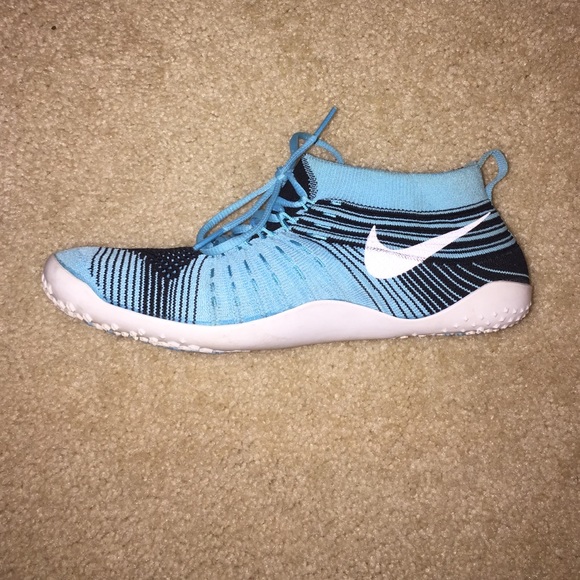Women's Nike hyperfeel cross elite size 8 - Picture 4 of 4