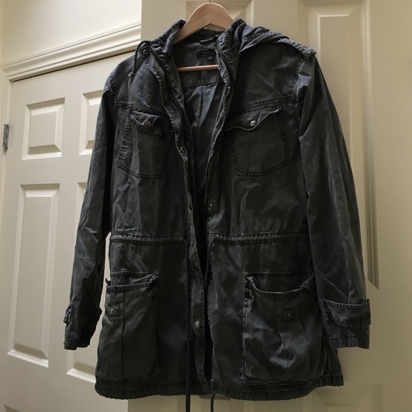 Gray aritzia talula trooper jacket