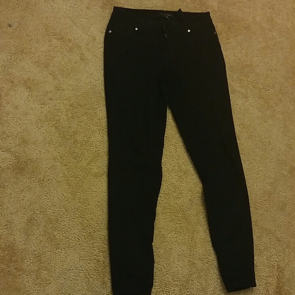 🔴SOLD🔴WinterBundleDeal - Picture 3 of 4