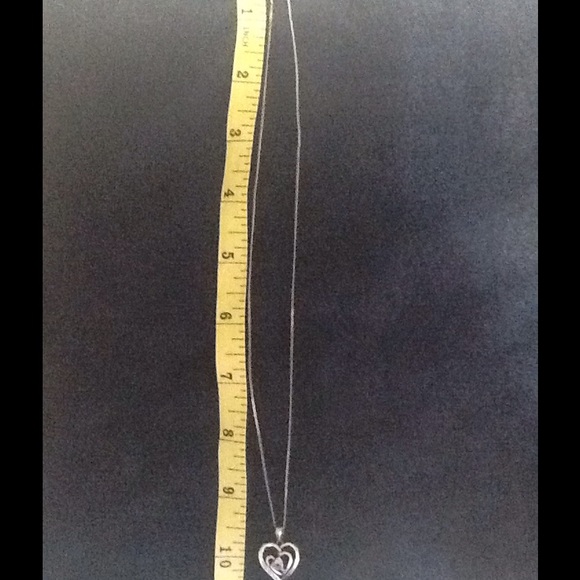 Sterling silver heart necklace. - Picture 2 of 2
