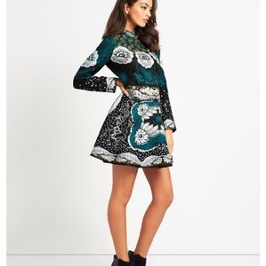 COMINO COUTURE VINTAGE BEADED STAND COLLAR DRESS