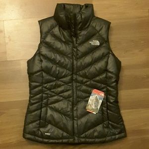 The North Face Womens Aconcagua Vest Medium Black