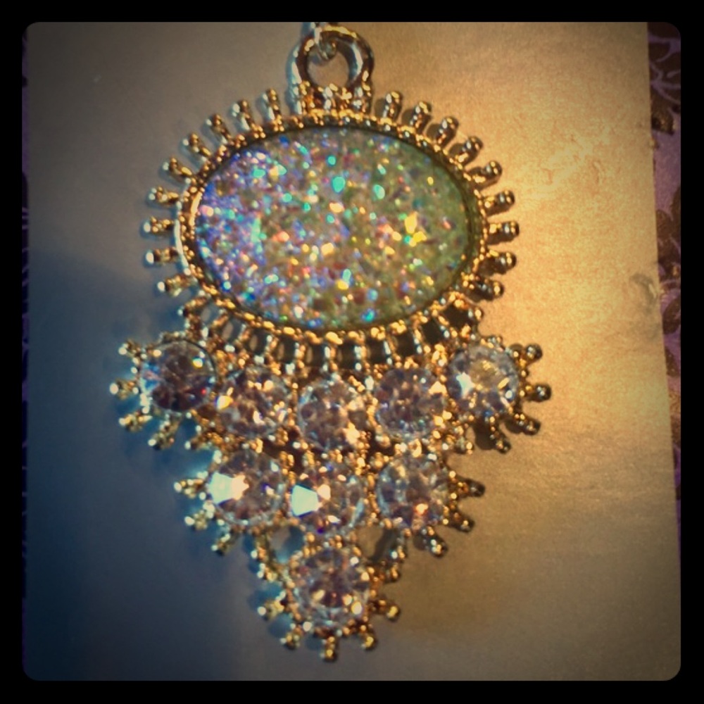 ✨MULTIFACETED GLITZ & GLAM NECKLACE GOLD CHAIN - Picture 4 of 4