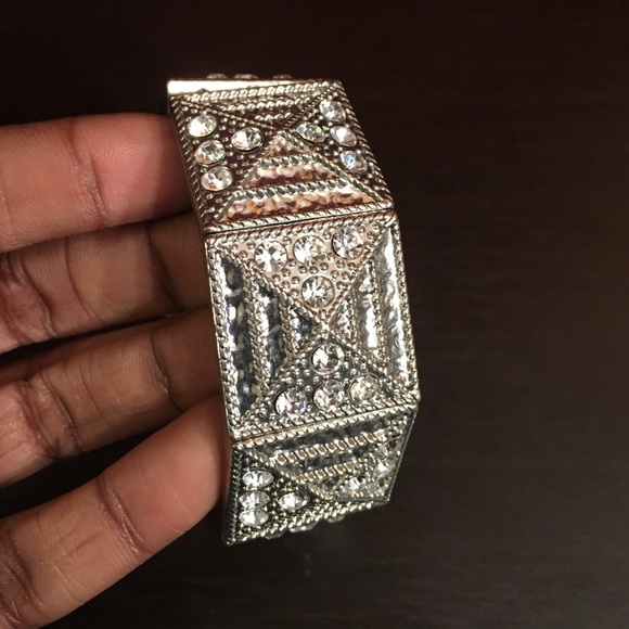 Silver Rhinestone Bracelet - Picture 3 of 3