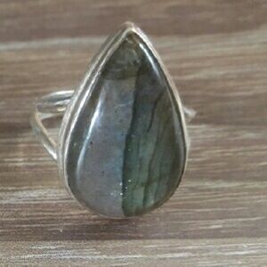 Sterling silver labradorite ring