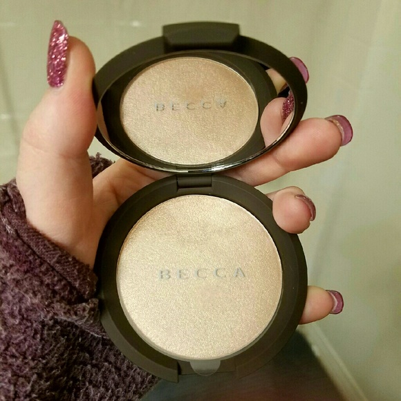 BECCA Shimmering Skin Perfector in Opal