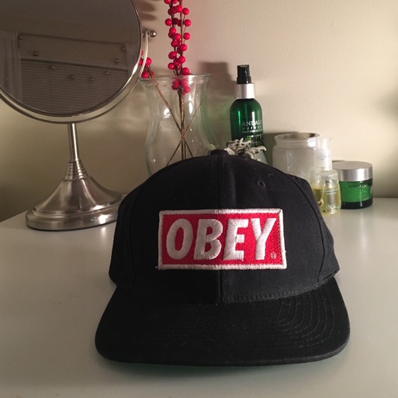 Obey hat