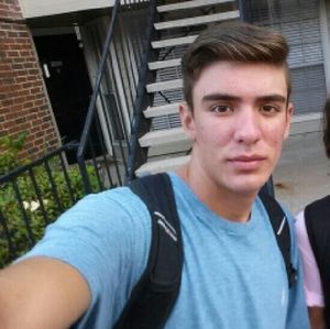 Meet your Posher, Luciano