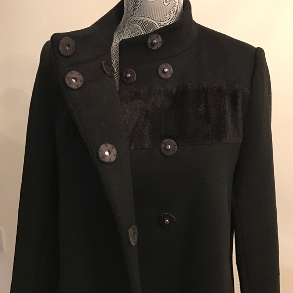 Elie Tahari Black wool coat with calf fur panel - Picture 1 of 4