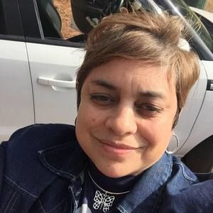 Meet your Posher, Ana