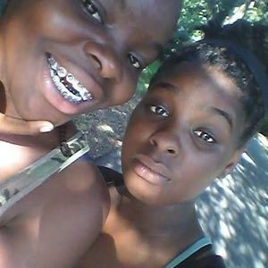 Meet your Posher, Cynthia