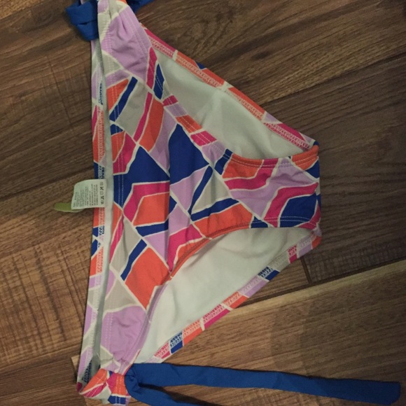 Cute Gianni Bini bathing suit bottom