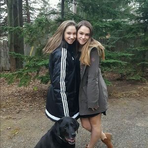 Meet your Posher, Emma