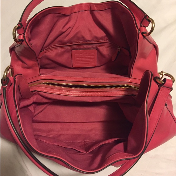 💥Price drop 💥 COACH Leather Shoulder Bag - Picture 2 of 4