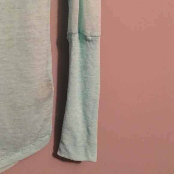 Alternative new without tags teal shirt - Picture 2 of 3
