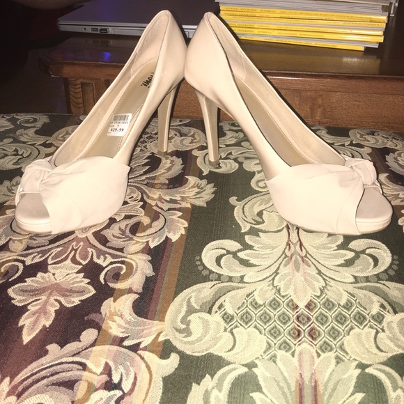 Nude Fioni Heels