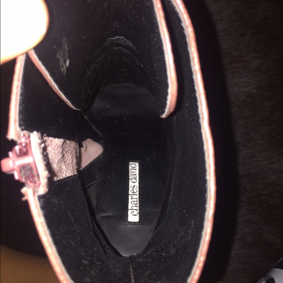 Charles David brown leather pointed toe heel boots - Picture 2 of 3