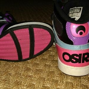 Osiris shoe