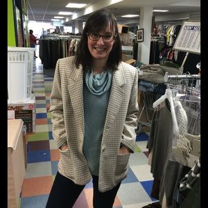 Meet your Posher, Celise