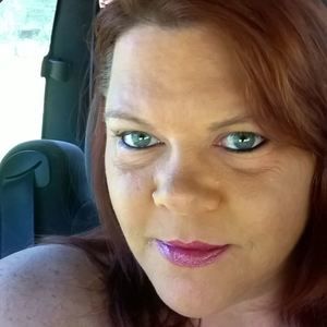 Meet your Posher, Deanna