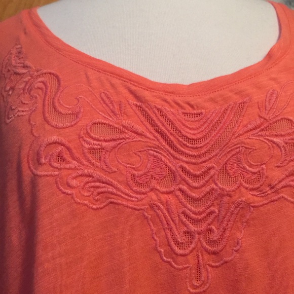 Fall Creek Peach Jewel Neck Top - Picture 4 of 4