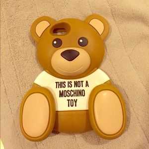 Moschino iPhone 6/6S case❤️