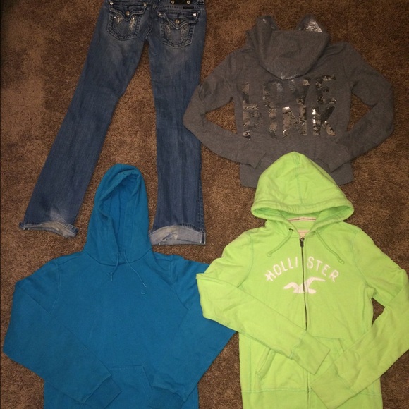 Bundle 10+ items‼️ All fit Women S. Priced to sell