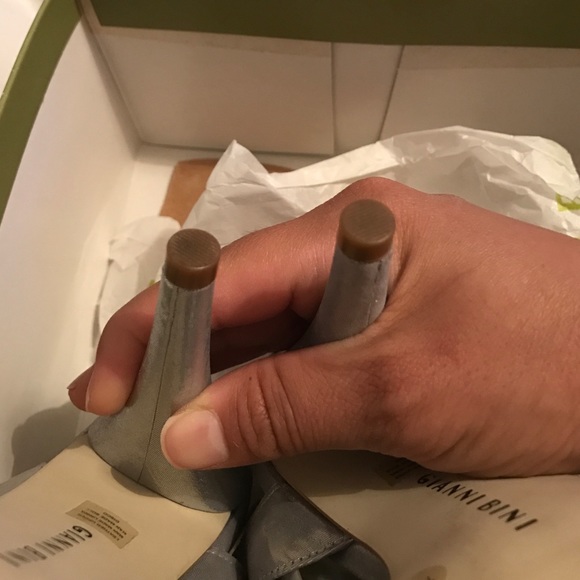 Silver Formal Shoe - Picture 3 of 6