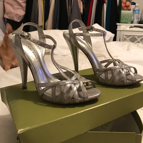 Silver Formal Shoe - Picture 4 of 6