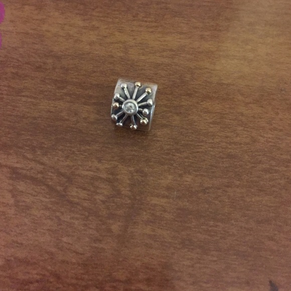 "Star Burst" Pandora Charm