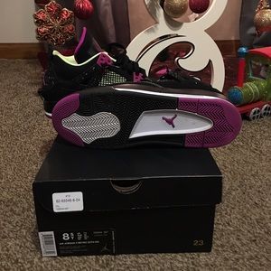 Jordan retro IV purple and neon