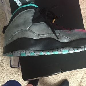 Retro Jordan 10s