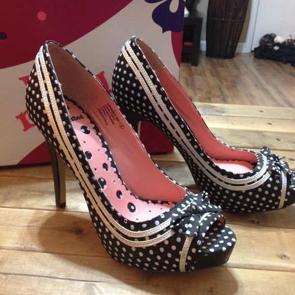 Not Rated Shoes - Not Rated black polka dot heels