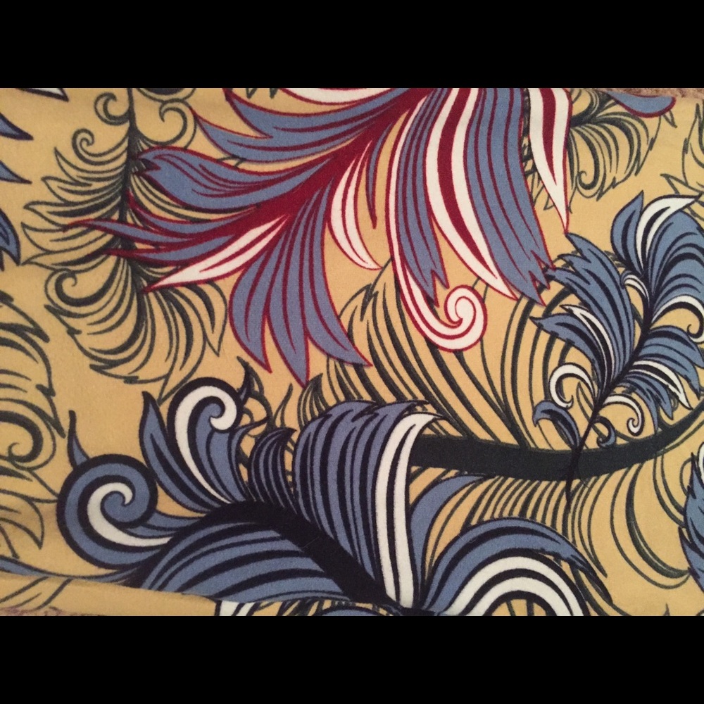 Unicorn Alert!! NWT OS LuLaRoe Leggings 🦄