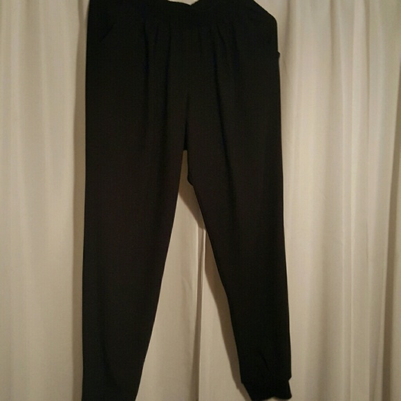 Jeanie style pants