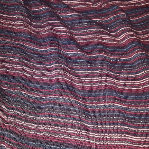 Bedazzled scoop neck - Picture 2 of 3